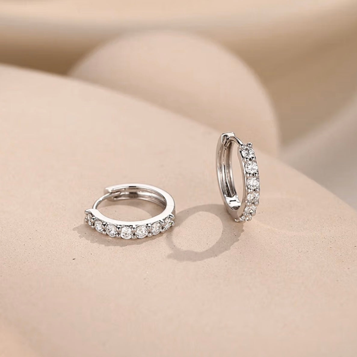 Lab Diamond Hoop Earrings in 14K Gold