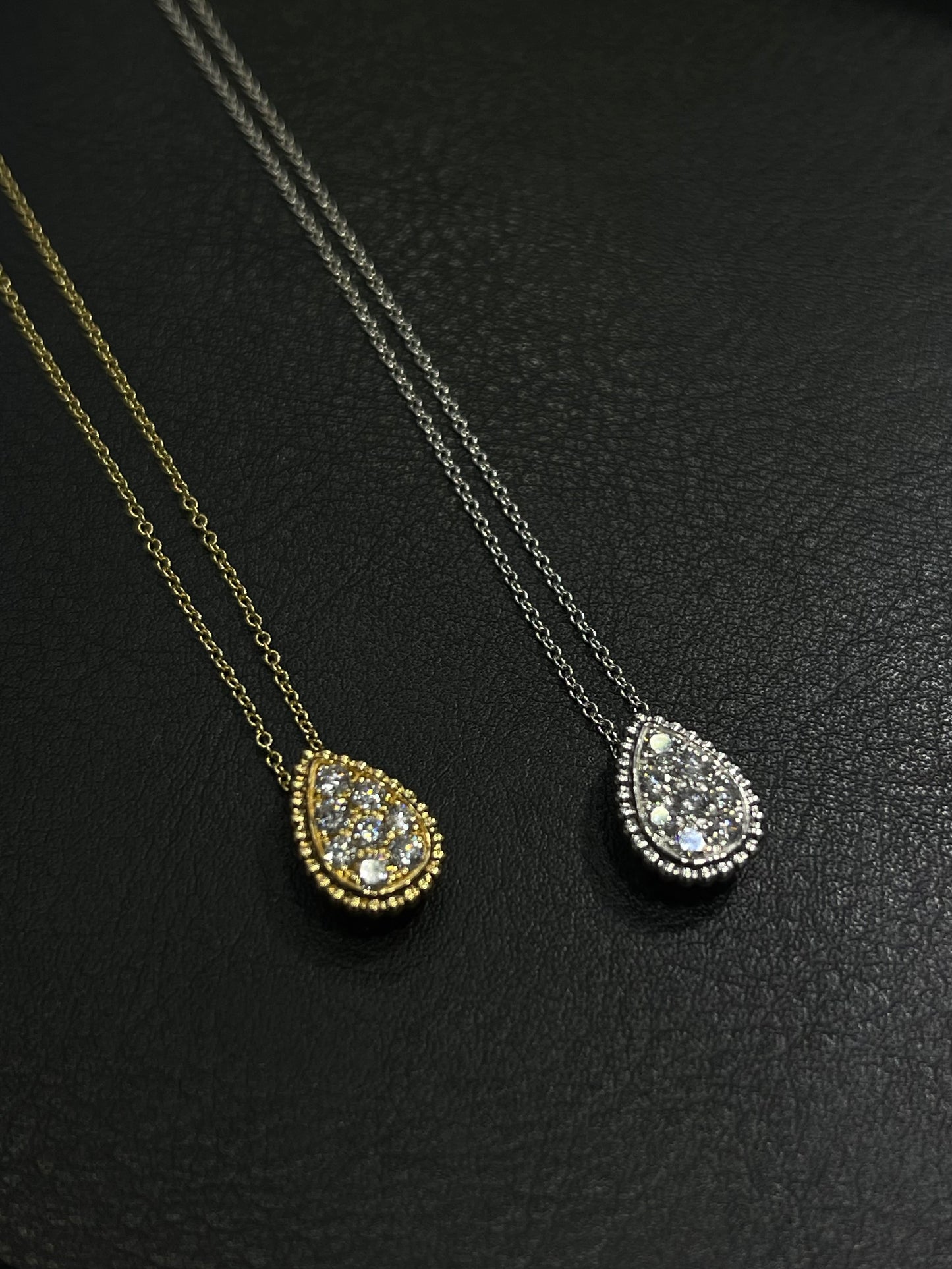 Teardrop Lab-Grown Diamond Necklace in Vintage Style