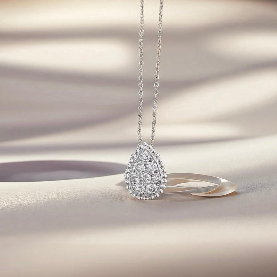 Teardrop Lab-Grown Diamond Necklace in Vintage Style