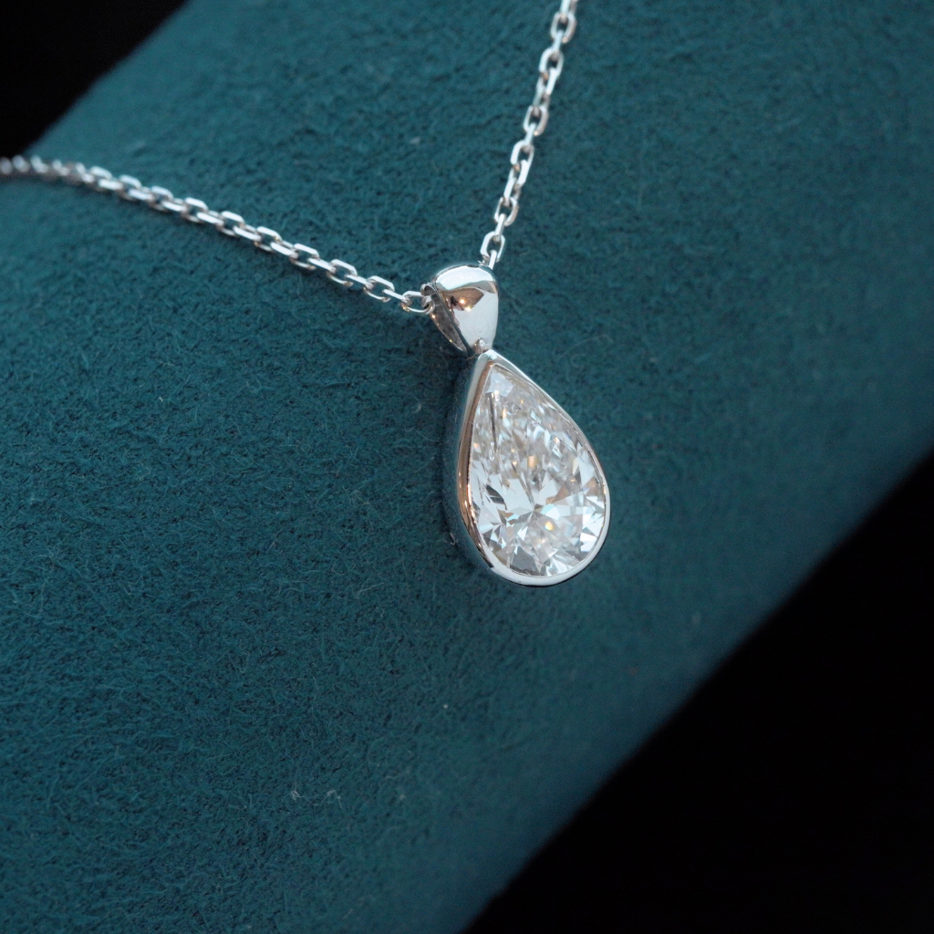 Bezel-Set Pear-Shaped Lab Diamond Pendant