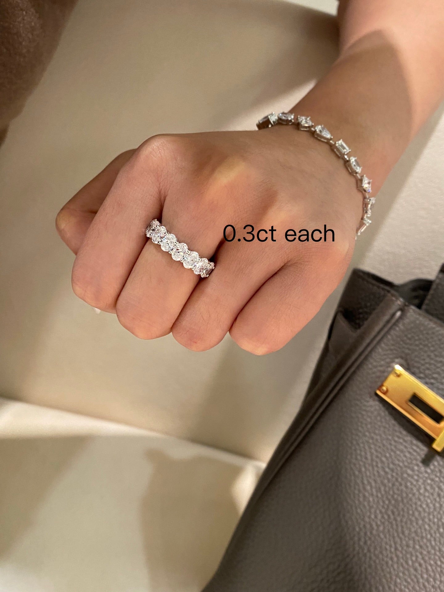 Elegant oval diamond wedding band