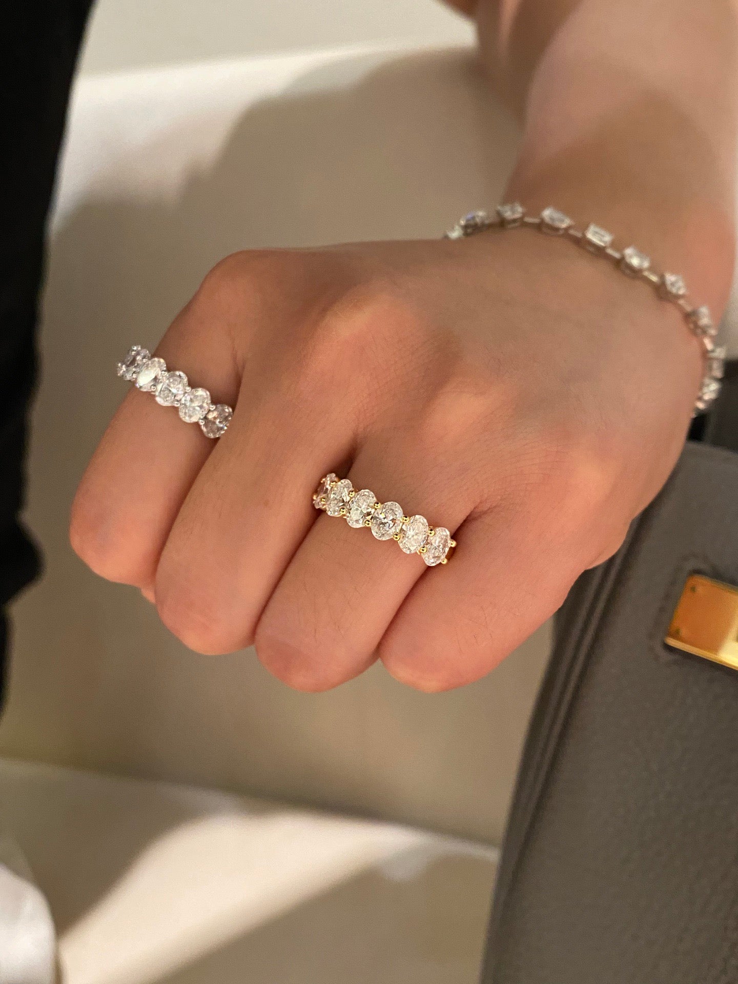 Classic oval diamond ring for daily wear
