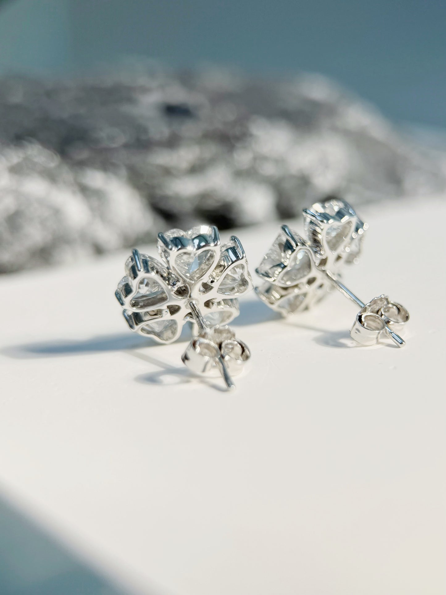 14K Gold Heart-Shaped Lab-Grown Diamond Flower Earrings