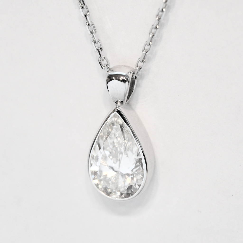 Bezel-Set Pear-Shaped Lab Diamond Pendant