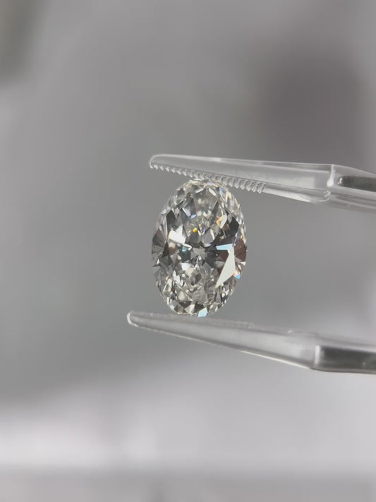 5.02ct Oval Lab Grown Diamond (E, VS1, EX/EX)