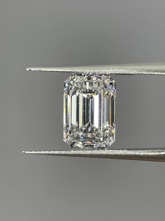 4.01ct Emerald Lab Grown Diamond (E, VS1, EX/EX)
