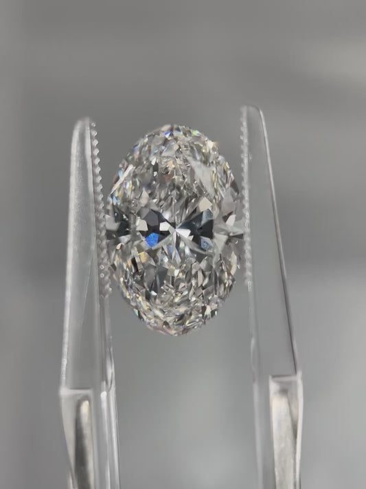 5.21ct Oval Lab Grown Diamond (D, VVS1, EX/EX)