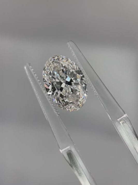 3.03ct Oval Lab Grown Diamond (E, VS1, EX/EX)