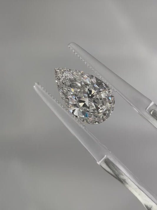 3.03ct Pear Lab Grown Diamond (D, VVS2, EX/EX)