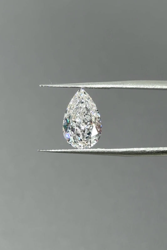 4.00ct Pear Modified Lab Grown Diamond (F, VVS2, EX/EX)