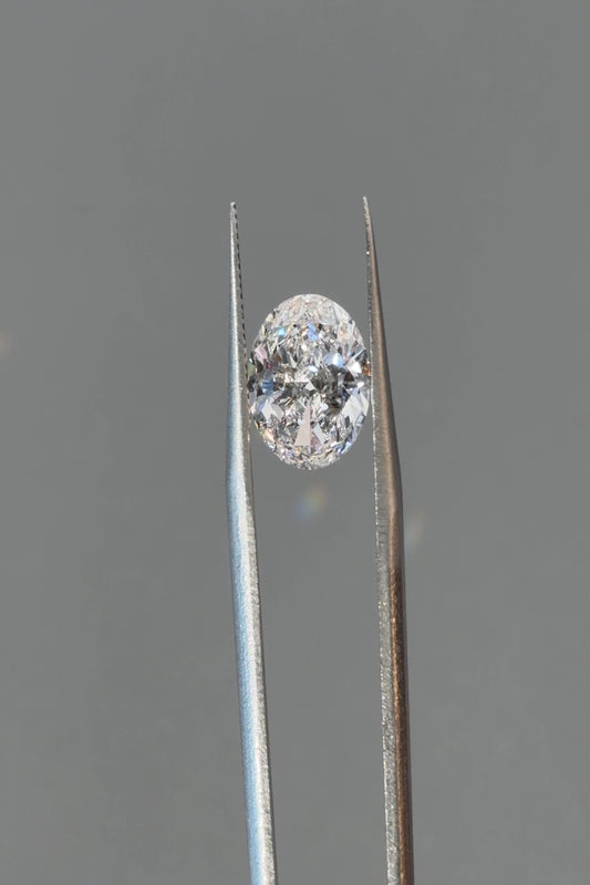 3.30ct Oval Lab Grown Diamond (E, VS1, EX/EX)