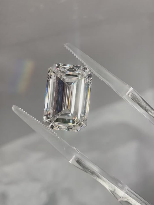 10.76ct Emerald Lab Grown Diamond (E, VVS2, EX/EX)