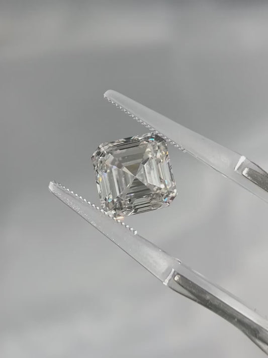 5.01ct Square Emerald Cut Lab Grown Diamond (D, VVS2, EX/EX)