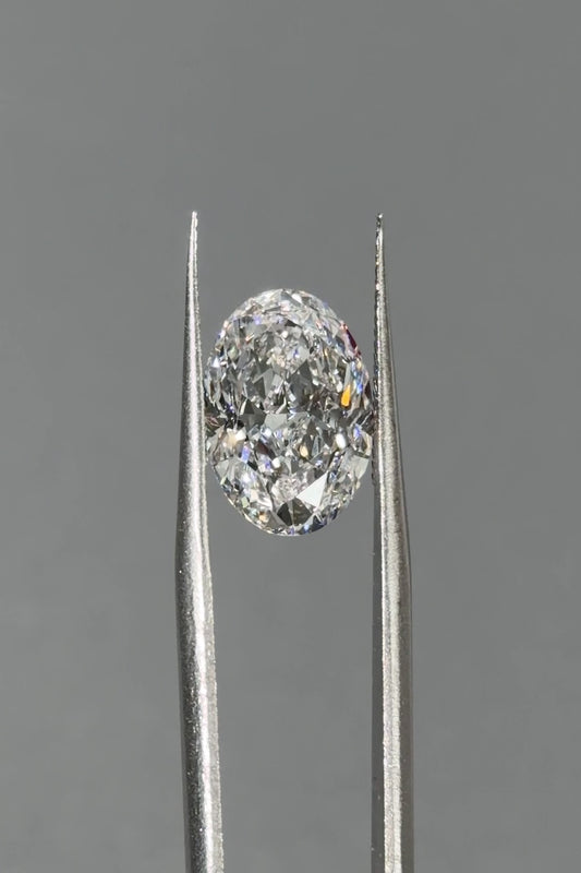 5.35ct Oval Lab Grown Diamond (D, VVS2, EX/EX)
