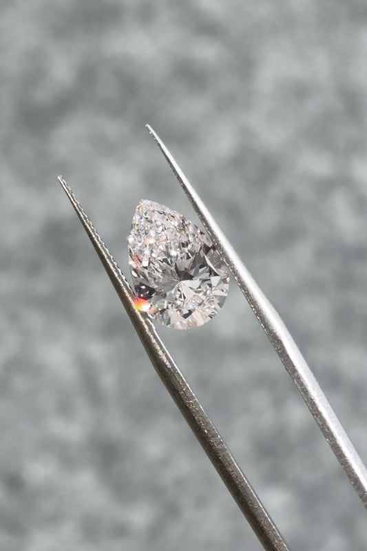 2.06ct Pear Lab Grown Diamond (D, VVS2, EX/EX)