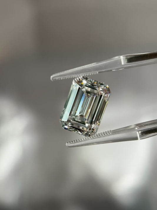 10.37ct Emerald Lab Grown Diamond (D, VVS1, EX/EX)