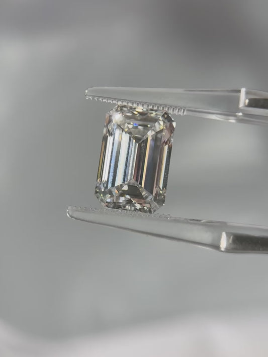 5.63ct Emerald Lab Grown Diamond (D, VVS1, EX/EX)