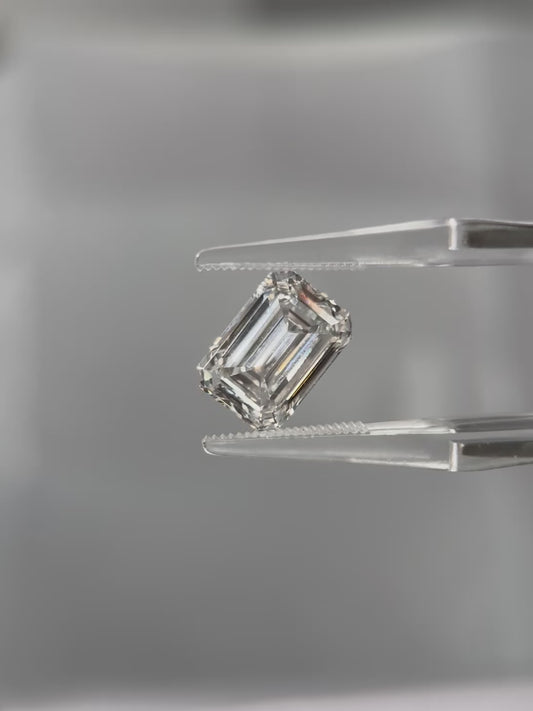 4.09ct Emerald Lab Grown Diamond (E, VVS2, EX/EX)