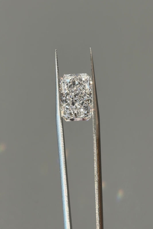 6.81ct Radiant Lab Grown Diamond (F, VS1, EX/EX)